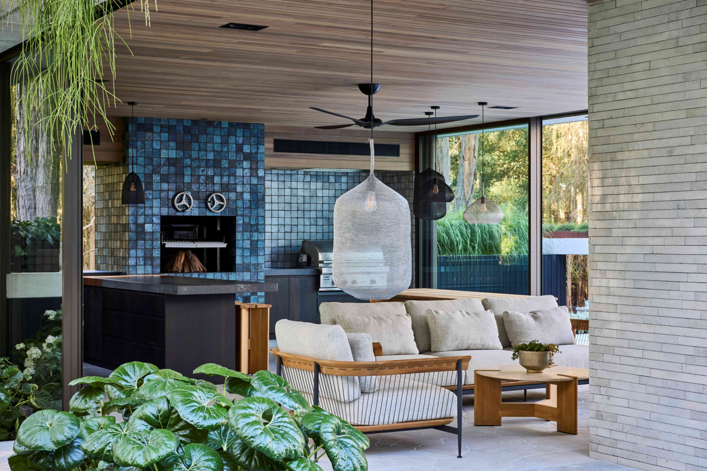 Eco Outdoor Rolling Stone 0028